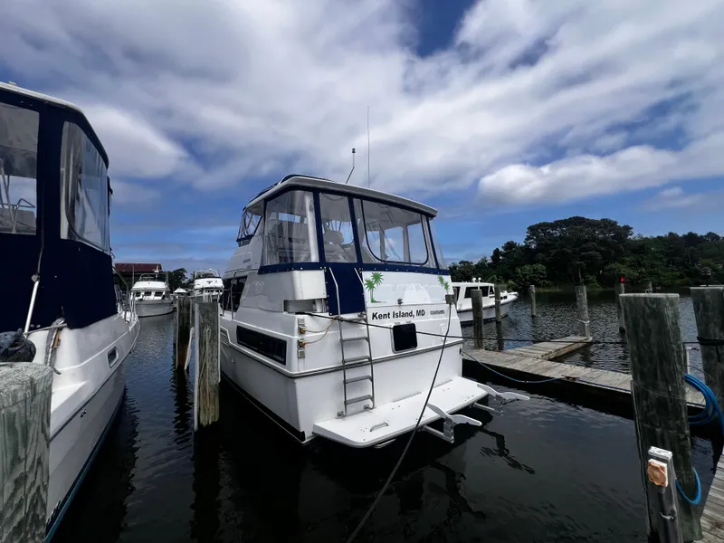 Slide: The Image of Carver 350 Aft Cabin 1993 - 90