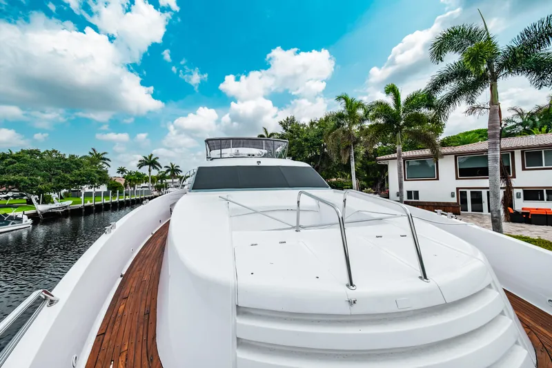 Slide: The Image of Monte Fino 94 Motor Yacht 1992 - 60