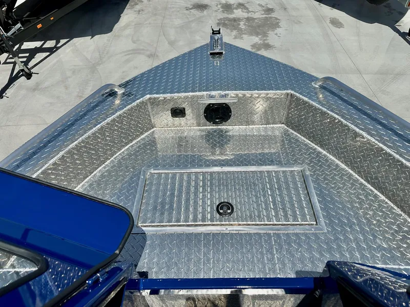 Slide: The Image of Thunder Jet 186 Rush w/ 115HP Mercury! 2024 - 14