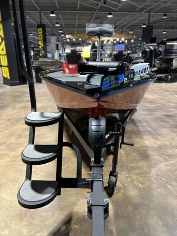 Slide: The Image of Excel EX 200 2024 - 8