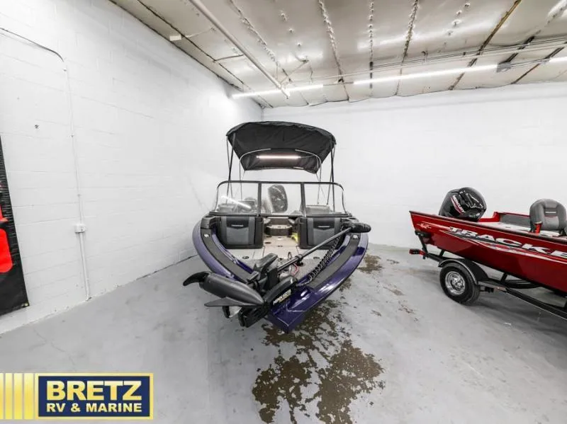 Slide: The Image of Targa V-18 WT 2024 - 3