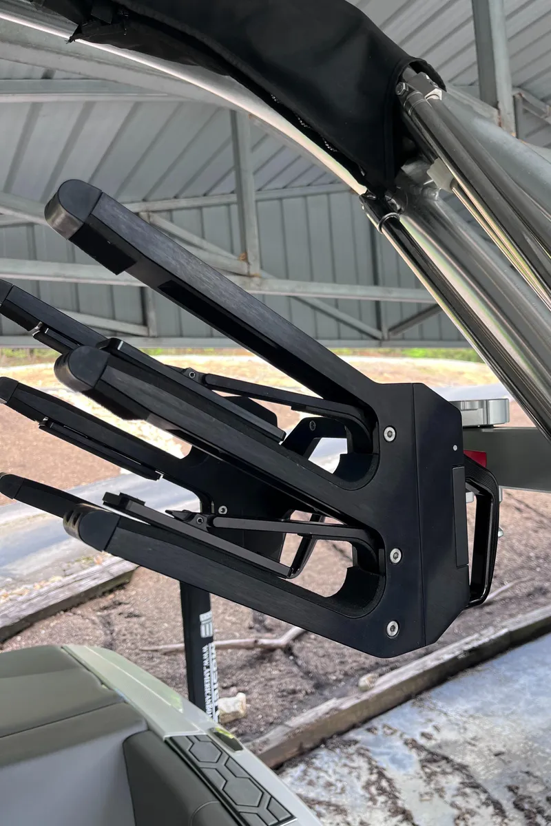 Slide: The Image of MasterCraft NXT22 2022 - 60