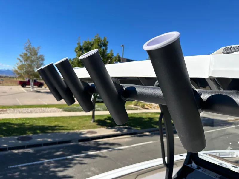 Slide: The Image of 2024 YAMAHA 255 FSH SPORT E - 17