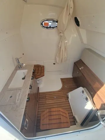 Slide: The Image of Boston Whaler 360 Outrage 2024 - 6