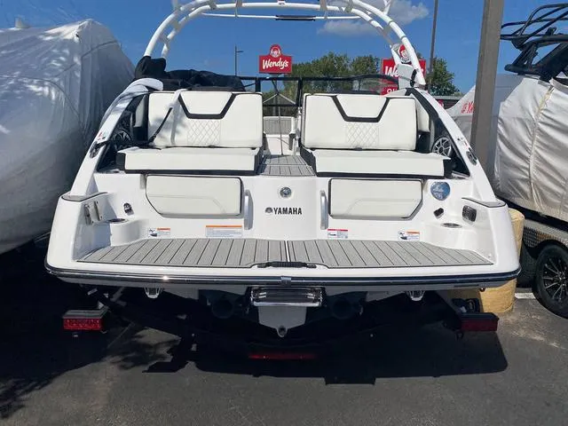 Slide: The Image of Yamaha 252SD 2024 - 3