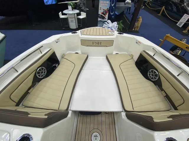 Slide: The Image of Yamaha 255 FSH Sport H 2024 - 25