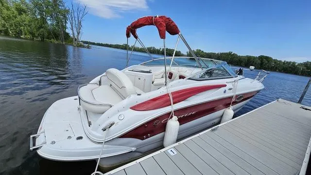 The Image of Crownline Boats 260 CR 2010 - 1
