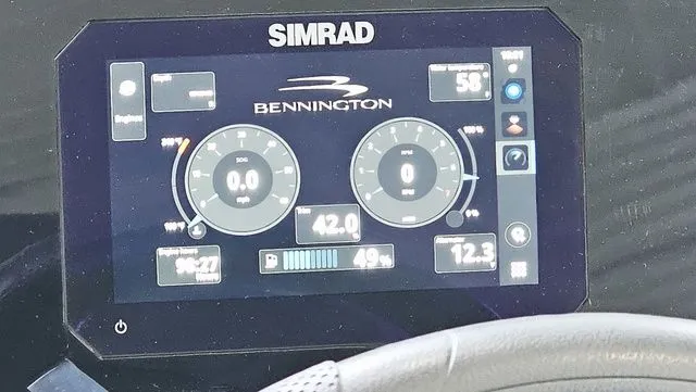 Slide: The Image of Bennington S 22 Swingback 2024 - 18