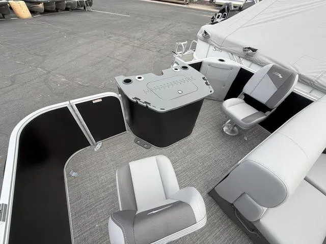 Slide: The Image of Bennington S Fishing 20 SF Pontoon 2024 - 21