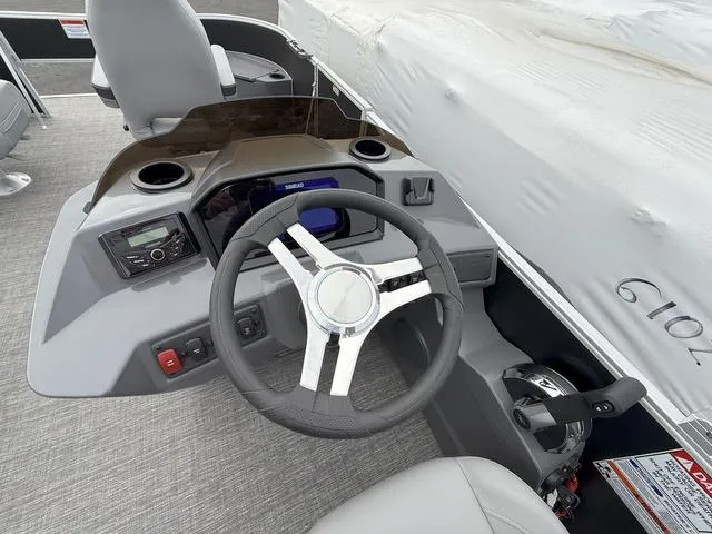 Slide: The Image of Bennington S Fishing 20 SF Pontoon 2024 - 19