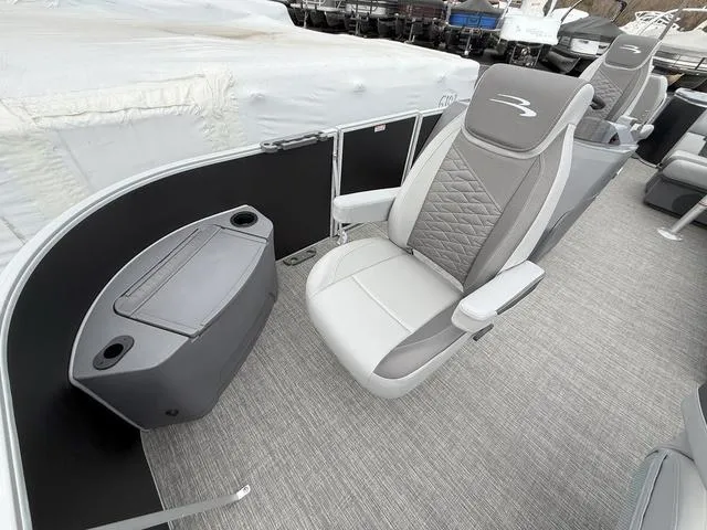 Slide: The Image of Bennington S Fishing 20 SF Pontoon 2024 - 9