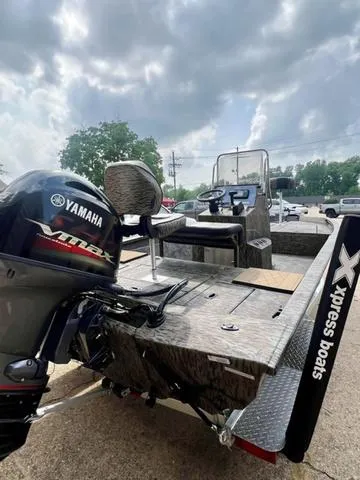 Slide: The Image of Xpress H190B 2024 - 16