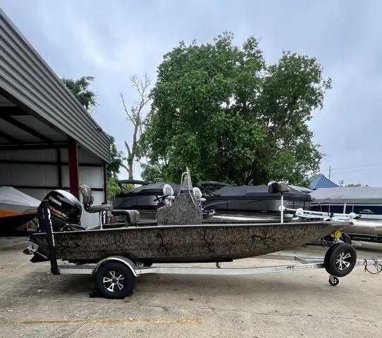 Slide: The Image of Xpress H190B 2024 - 3