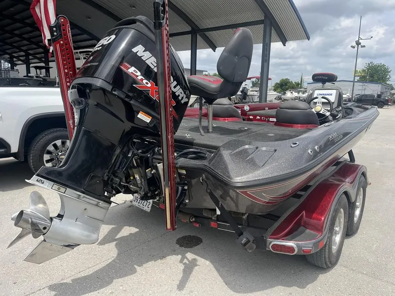 Slide: The Image of 2016 Stratos 201 XL Evolution boat with Mercury Pro XS engine on trailer. - 15