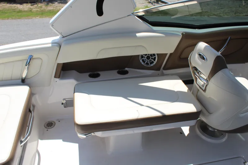 Slide: The Image of Interior of Chaparral 257 SSX boat, model year 2016. - 13