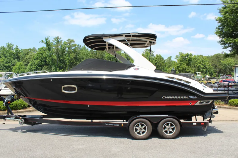 Slide: The Image of 2016 Chaparral 257 SSX boat on trailer, side view. - 23