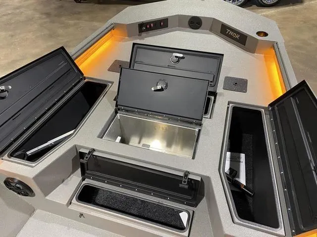 Slide: The Image of Thor LAKE HAMMER 1900 CC 2024 - 15