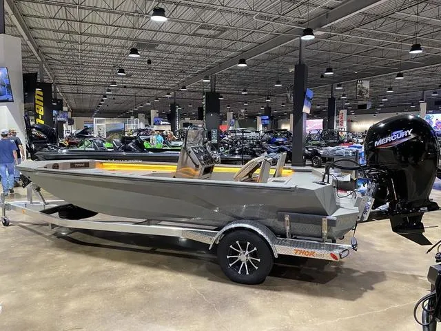 Slide: The Image of Thor LAKE HAMMER 1900 CC 2024 - 3