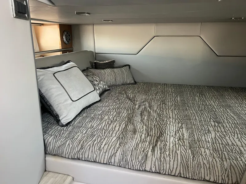 Slide: The Image of Interior of 2017 Formula 430 Super Sport Crossover boat bathroom with modern fixtures. - 35