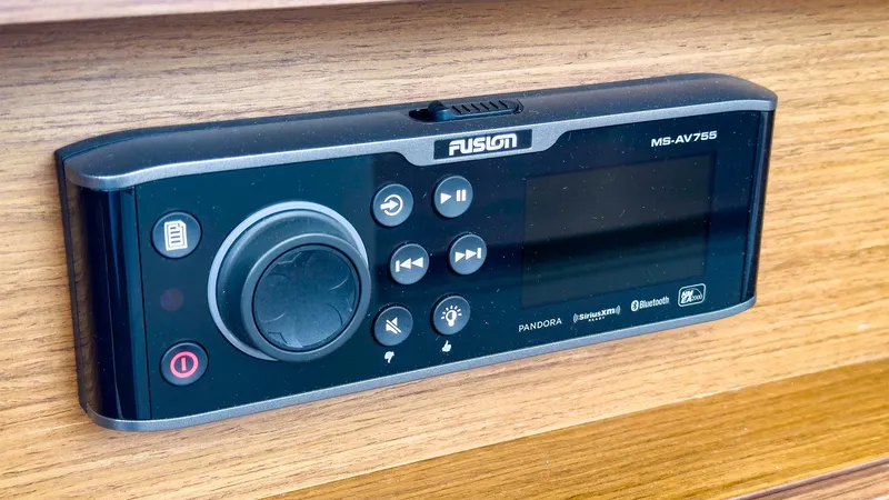 Slide: The Image of Fusion MS-AV755 marine stereo system on Jeanneau NC 1095 FLY 2021 boat. - 6