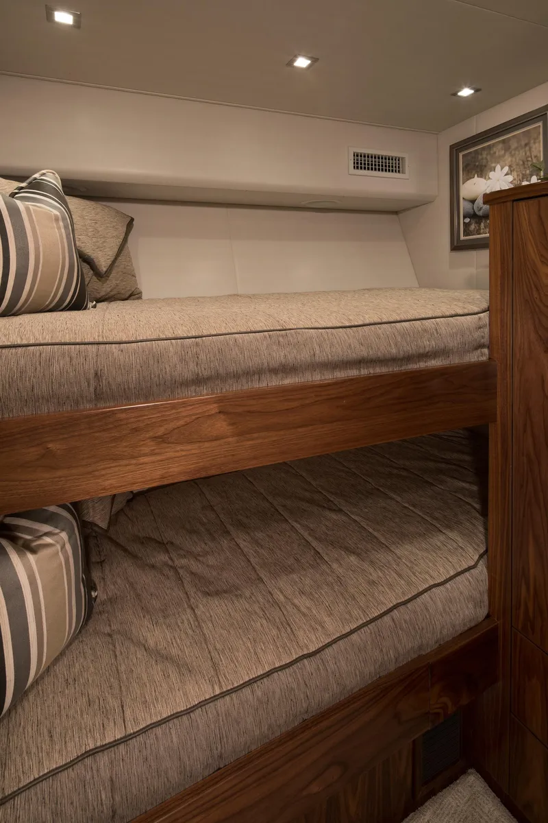 Slide: The Image of Guest Stateroom - 17