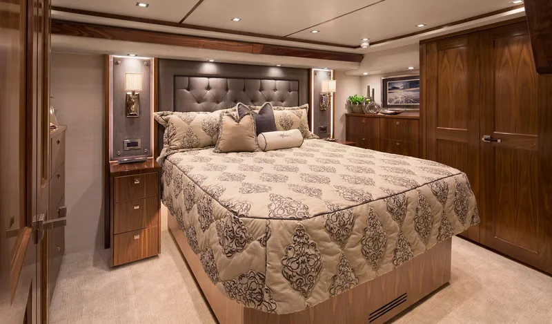 Slide: The Image of Master Stateroom - 19