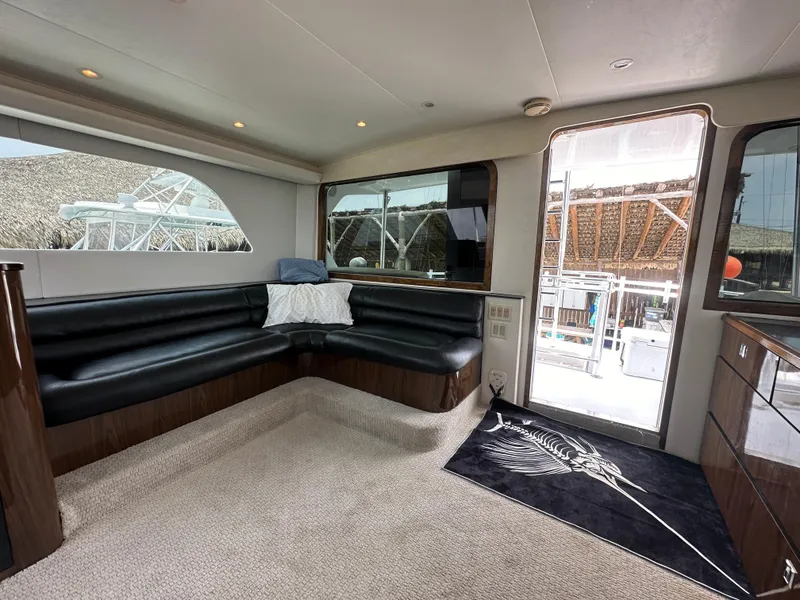 Slide: The Image of Donzi Custom Enclosed Flybridge 1996 - 103