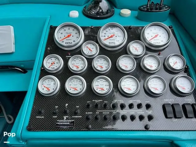 Slide: The Image of 1989 Apache 41 Ocean Racer for sale in Arnold, MD - 51