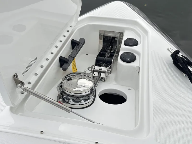 Slide: The Image of Formula 310 Bowrider I/O 2026 - 51