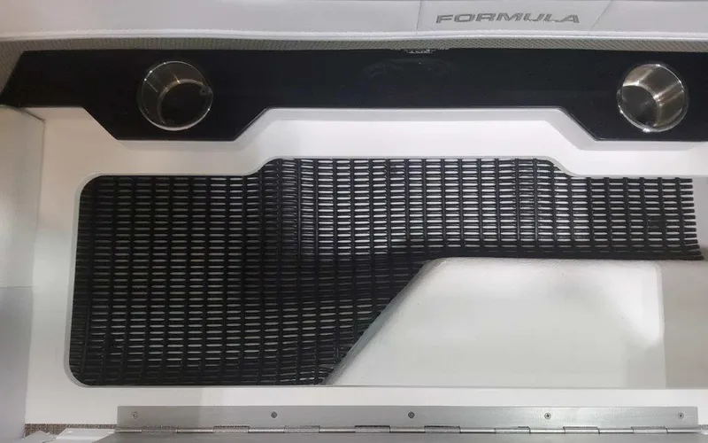 Slide: The Image of Formula 330 Crossover Bowrider I/O 2026 - 56