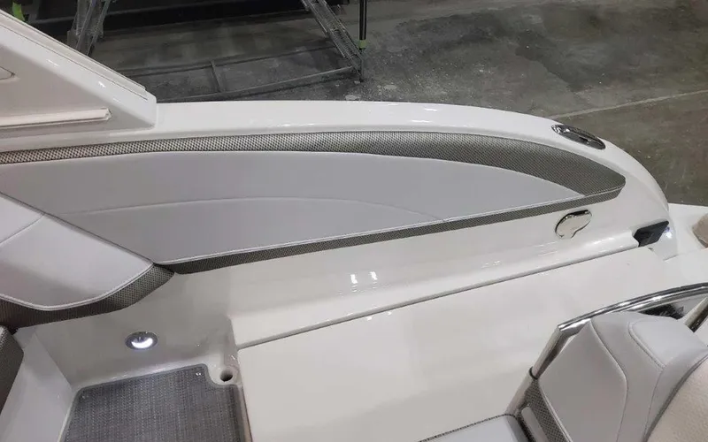 Slide: The Image of Formula 330 Crossover Bowrider I/O 2026 - 63