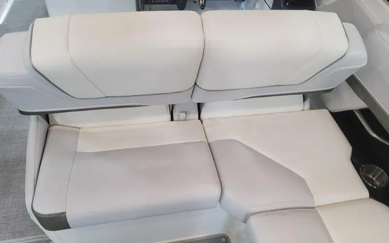 Slide: The Image of Formula 330 Crossover Bowrider I/O 2026 - 67