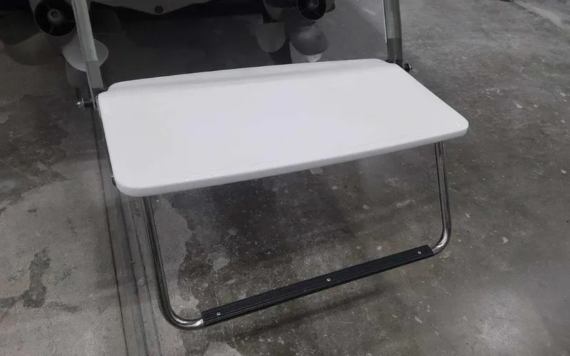 Slide: The Image of Formula 330 Crossover Bowrider I/O 2026 - 85