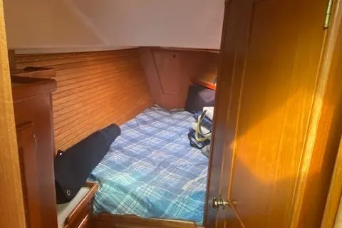 Slide: The Image of Forward Berth - 11