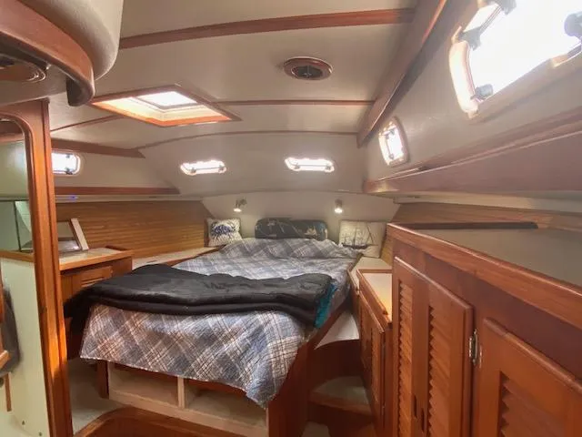 Slide: The Image of Aft Berth - 8