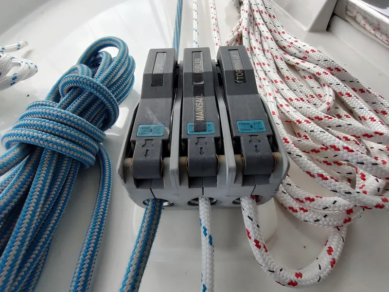 Slide: The Image of Sailing ropes and clutches on a Stevens Custom 53/56 yacht, 2005 model. - 39