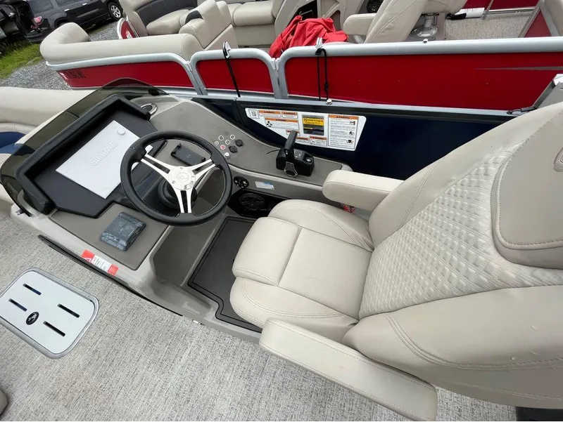 Slide: The Image of Premier 230 Solaris RL 2022 - 24