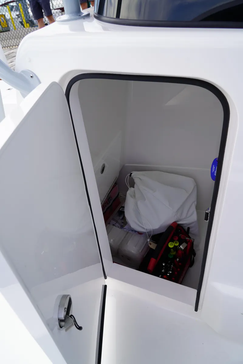 Slide: The Image of Valhalla Boatworks V-28 Bay 2025 - 14