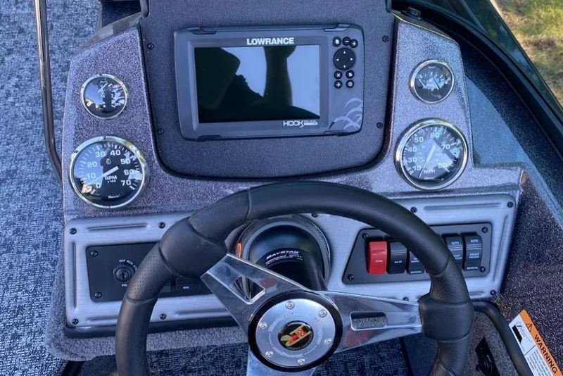 Slide: The Image of 2024 Ranger VS1782SC Reata boat dashboard with Lowrance HOOK2 fish finder. - 11