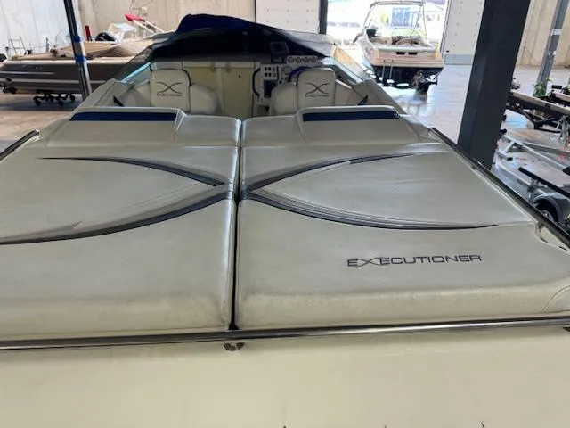 Slide: The Image of 2004 Fountain 35 Executioner speedboat in a storage facility. - 17