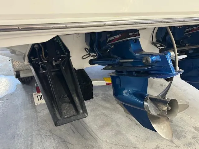 Slide: The Image of 2004 Fountain 35 Executioner boat with Mercury stern drives. - 9