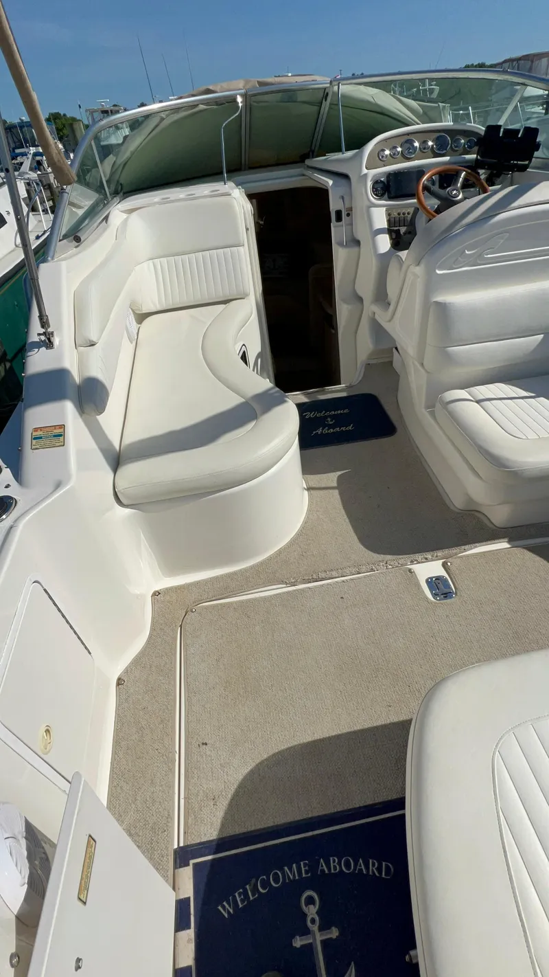 Slide: The Image of Sea Ray 270 Sundancer 2001 - 56