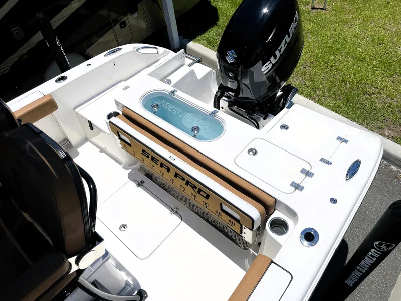 Slide: The Image of 2022 Sea Pro 219 Center Console boat with Suzuki outboard motor. - 51