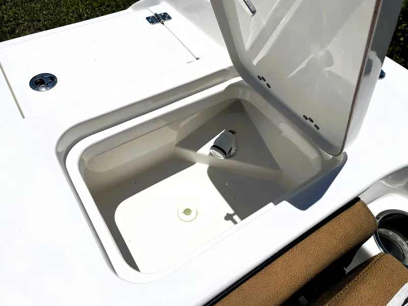 Slide: The Image of Sea Pro 219 Center Console 2022 - 55
