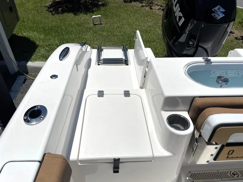 Slide: The Image of Sea Pro 219 Center Console 2022 - 57