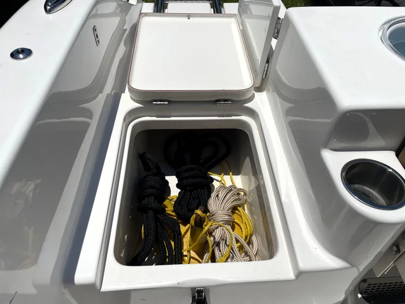 Slide: The Image of Sea Pro 219 Center Console 2022 - 58