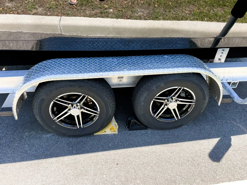 Slide: The Image of Sea Pro 219 Center Console 2022 - 73