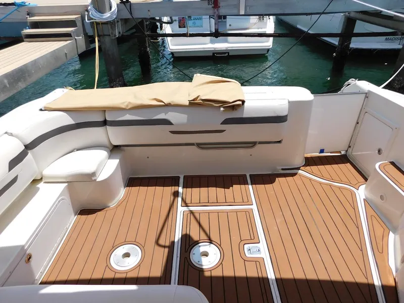 Slide: The Image of Formula 41 Performance Cruiser 1999 - 52