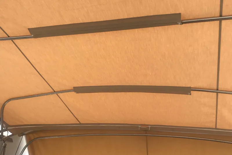 Slide: The Image of Formula 41 Performance Cruiser 1999 - 68