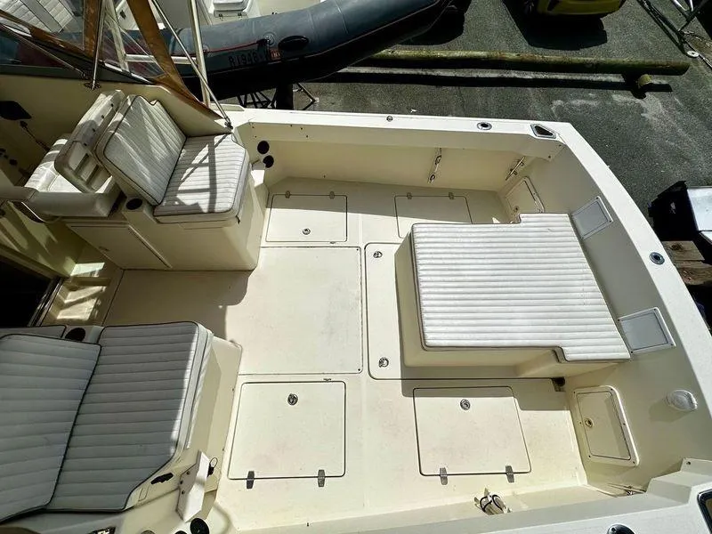 Slide: The Image of aft deck - alt - 17